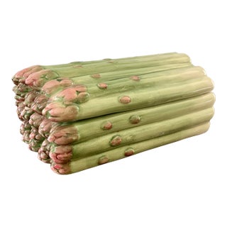 Majolica Ceramic Trompe l'Oeil Asparagus Covered Box For Sale
