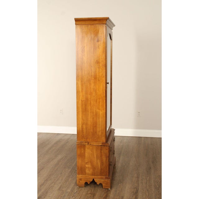 Ethan Allen 1776 Collection Maple Gun Cabinet For Sale - Image 15 of 18