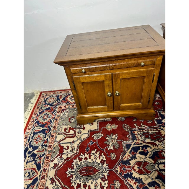 1980s 1980s Pair of Drexel "Country Collectibles" Nightstands For Sale - Image 5 of 11