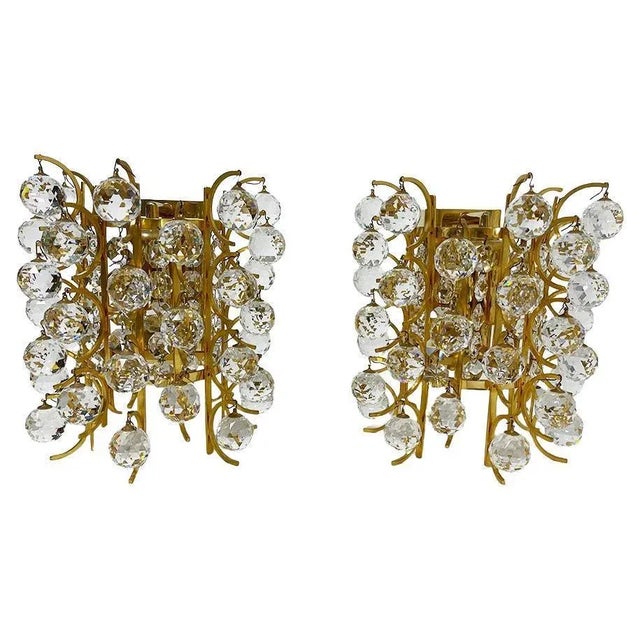 1980s Hollywood Brass Wall Lamps with Crystal Balls, 1980s, Set of 2 For Sale - Image 5 of 5