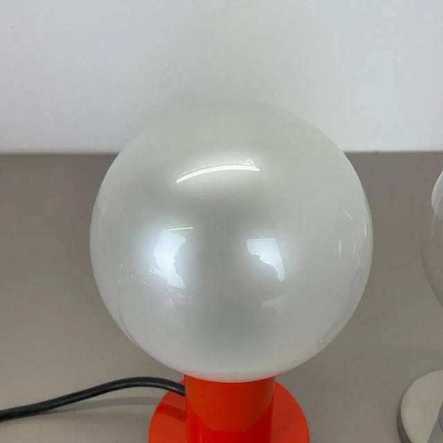 Set of Table Light Glass Bulb by Motoko Ishi for Staff Lights, 1970s, Set of 2 For Sale - Image 3 of 18