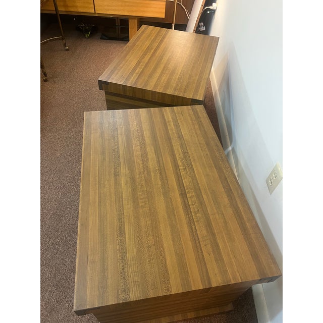 1970s Set of Two Postmodern Cube Side Tables With Brass Corner Brackets For Sale - Image 10 of 12