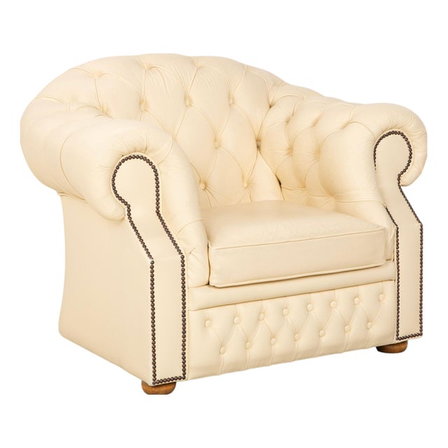 Vintage Centurion Chesterfield Armchair in Cream Leather For Sale