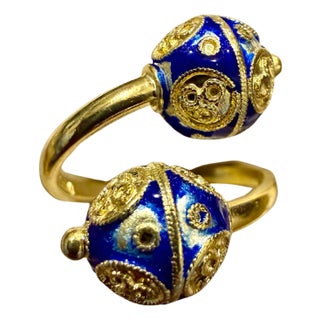 Two Enamel Balls Bypass Cocktail Ring Size 4 in 18 Karat Yellow Gold, 4.4 Gm For Sale