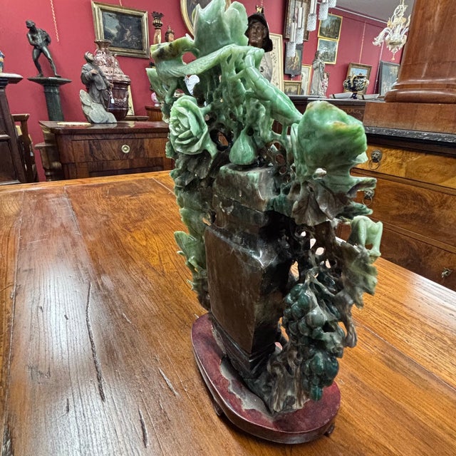 Aqua 20th Century Chinese Art Jade Vase Sculpture, 1900 For Sale - Image 8 of 12