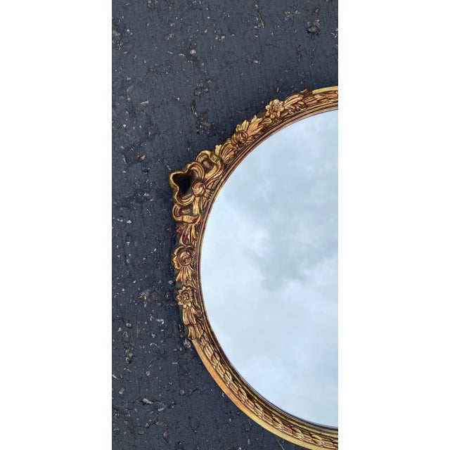 Carolina Mirror Company Round Gilt Mirror For Sale In Los Angeles - Image 6 of 10