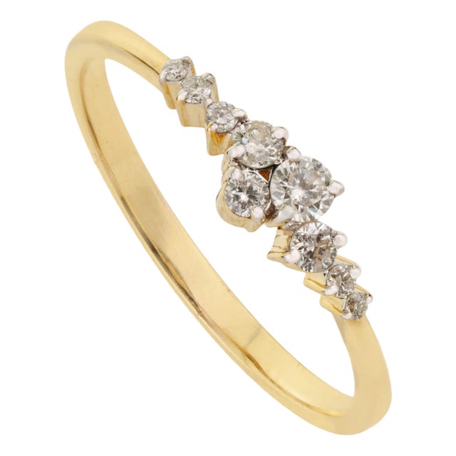 Modernist Natural Diamond Cluster Stacking Ring Size 7 in 14k Yellow Gold For Sale