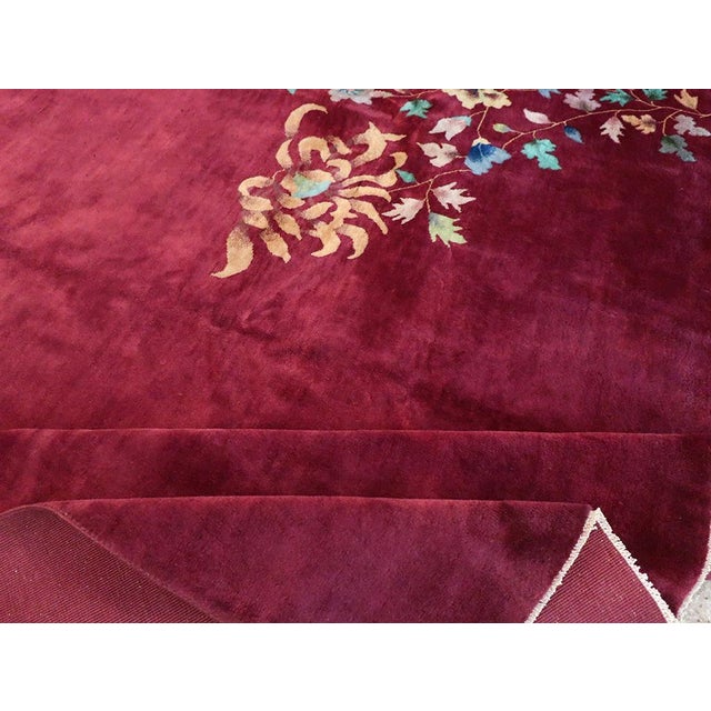 Textile Galerie Shabab Collection Mid-20th Century Chinese Art Deco Room Size Carpet For Sale - Image 7 of 8
