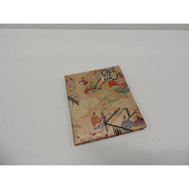 Asian Folding Orange and Gold Woven Folding Silk Obi Picture Frame For Sale - Image 3 of 4