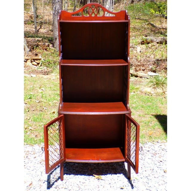 1940s Vintage Mahogany Chippendale Style Bookcase Bookshelf Etagere Display Shelves For Sale - Image 5 of 17