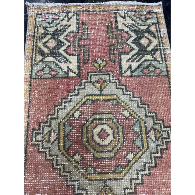 Turkish Yastik Rug 1'7" x 3' For Sale - Image 4 of 6