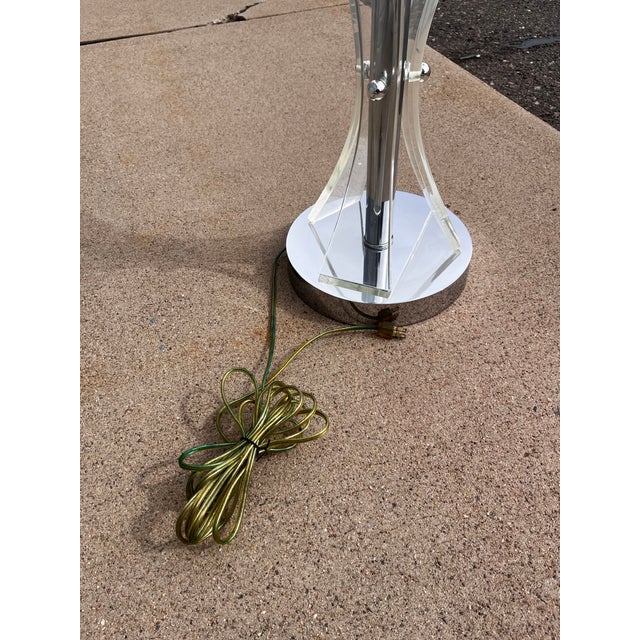 Mid-Century Modern Mid-Century Modern Chrome and Lucite Floor Lamp With Integrated Glass Table For Sale - Image 3 of 12