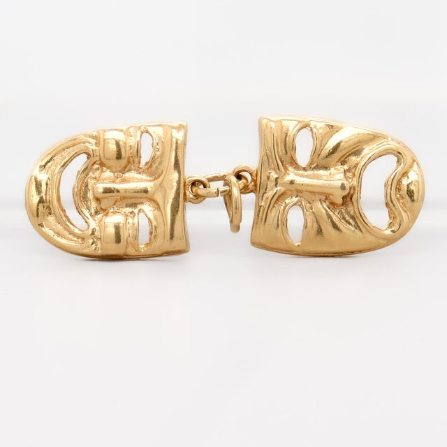 Vintage 14k Gold Comedy & Tragedy Masks Figural Charm for a Bracelet For Sale - Image 13 of 14