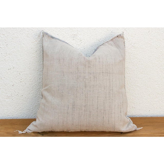Linen Grey Mist Diamond Cactus Silk Moroccan Pillow For Sale - Image 8 of 9