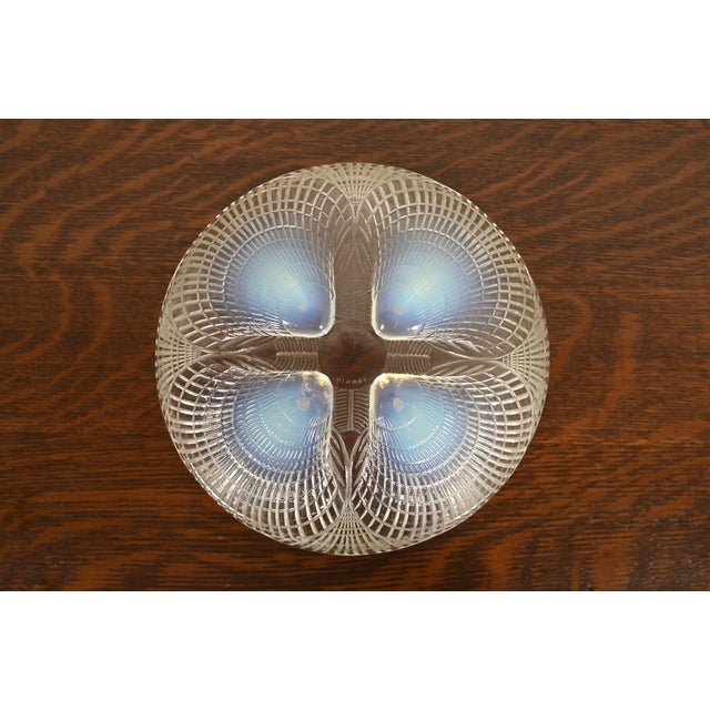 René Lalique "Coquilles" Art Deco Opalescent Glass Bowl, Circa 1920s For Sale - Image 11 of 13