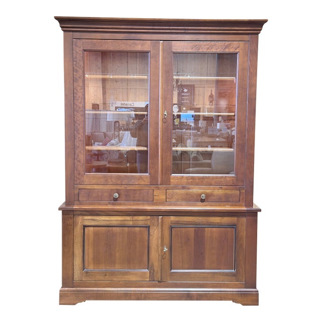 1990s Elegant French Walnut Display Hutch Cabinet For Sale