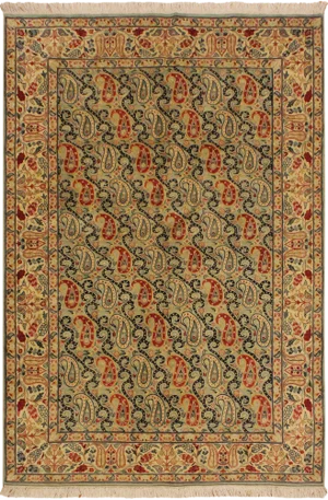 1980s Shabby Chic Lt. Green/Tan Wool Rug - 4'8 X 7'1