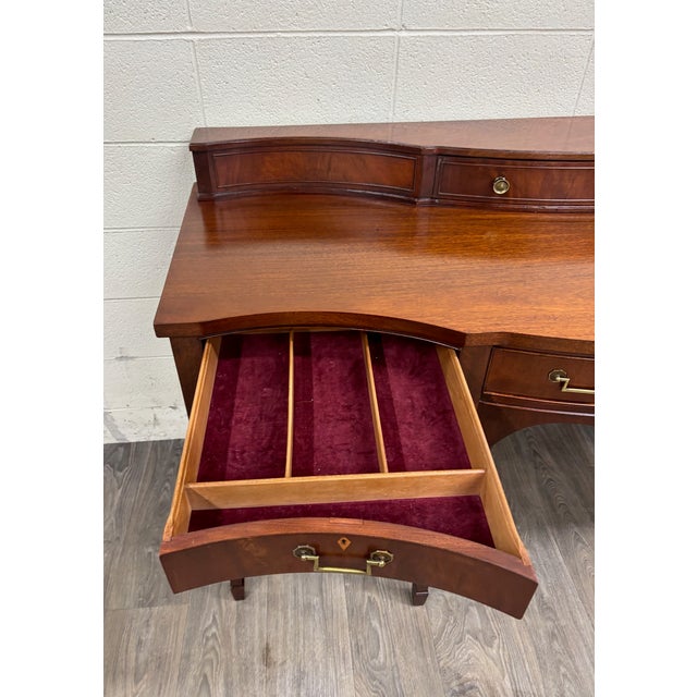 Vintage Federal Georgian George III Hepplewhite Style Mahogany Writing Desk For Sale - Image 12 of 17