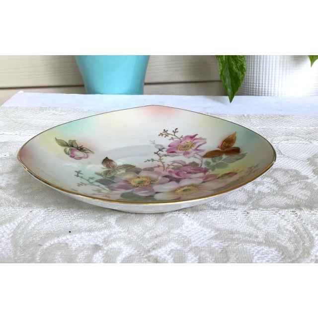 Arzberg Vintage Schumann Arzberg Germany Bon Bon Dish - Wild Rose, Rounded Triangle Shape For Sale - Image 4 of 8