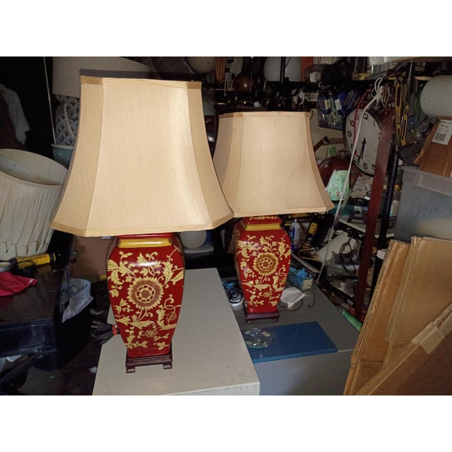 This is a vintage pair of table lamps with Shades in like new condition they use e26 led or regular bulbs they are made of...