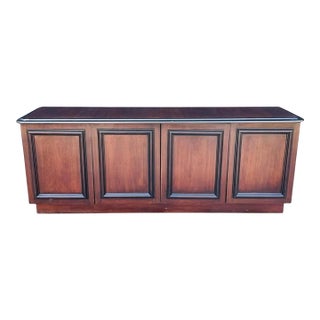 1970s Mid-Century Modern Walnut Credenza Sideboard, American Modern Design For Sale