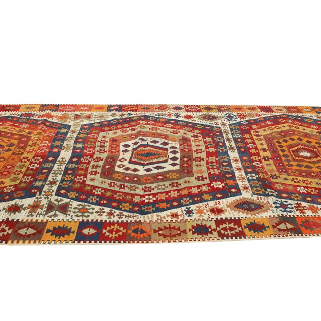 Traditional Mid 20th Century Antique Turkish Aydın Kilim Rug For Sale - Image 3 of 6