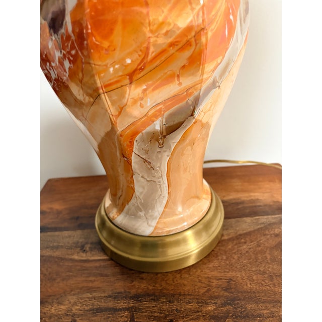 Vintage Marbled Onyx Style Table Lamp in Warm Amber & Cream With Brass Base For Sale - Image 4 of 11