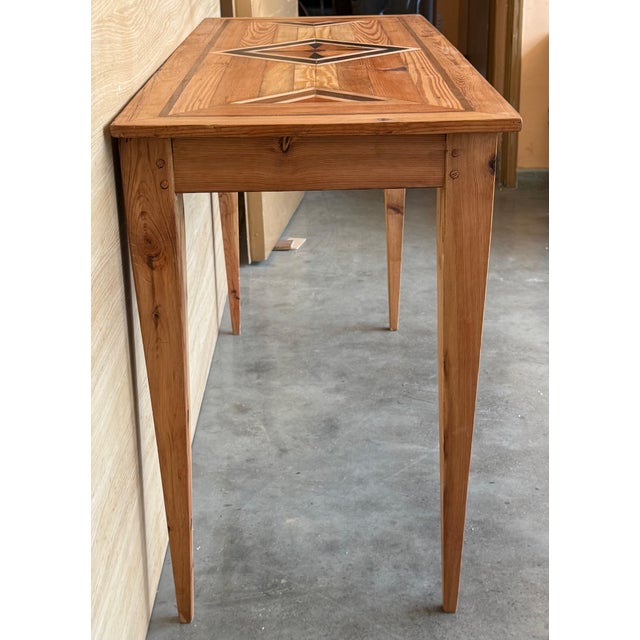 Late 20th Century Geometric Marquetry Console Sofa Table with Tapered Legs For Sale - Image 4 of 18