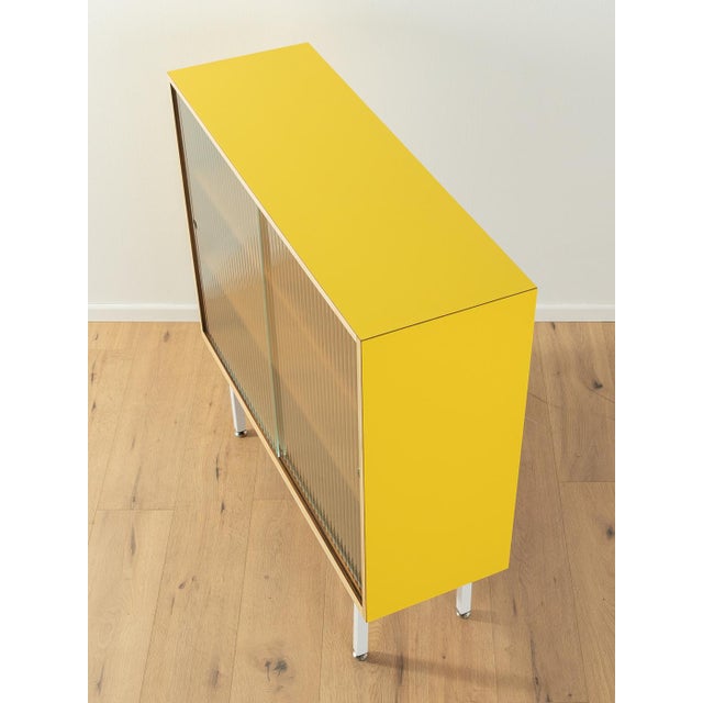 1950s Vintage Showcase in Walnut, 1950s For Sale - Image 5 of 8