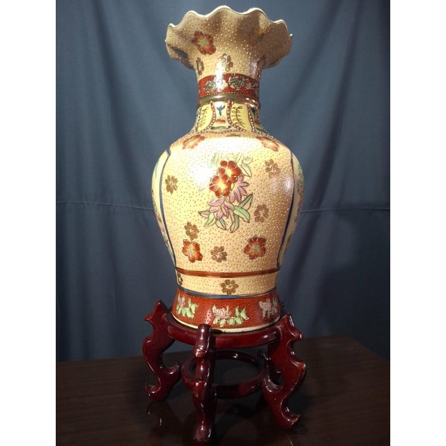 Decorative Polychrome Chinese Vase, 1890s For Sale - Image 4 of 10
