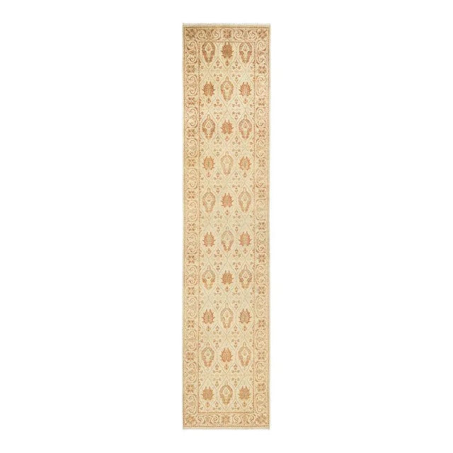 Mogul Collection Hand-Knotted Runner - Ivory 2' 7" x 11' 10" For Sale - Image 4 of 4