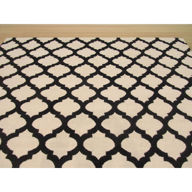 8x10 Maya Moroccan Black Geometric Modern Flatweave Wool Carpet Rug For Sale - Image 4 of 5