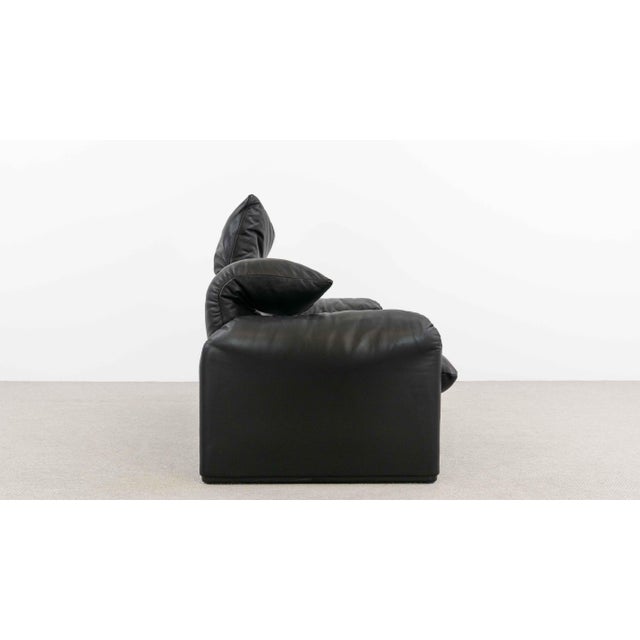 Maralunga 2-Seater Leather Sofa by Vico Magistretti from Cassina, 1990s For Sale - Image 16 of 18