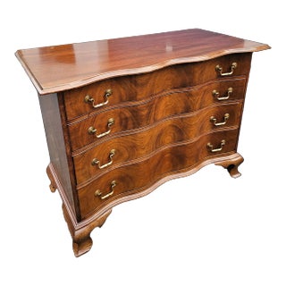 Antique 18th Century Chippendale Oxbow Chest of Drawers For Sale