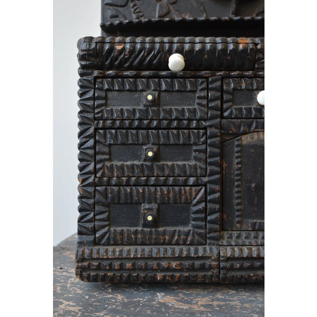 Antique Exceptional Botanical Tramp Art Chest With Hidden Compartments, Circa 1870s For Sale In New York - Image 6 of 18