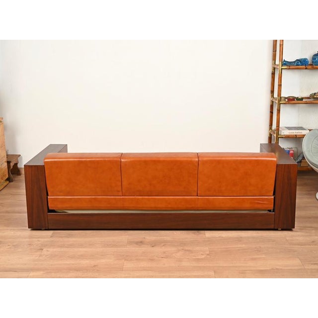 Vintage Italian Wood and Cognac Leather Sofa, Italy, 1970s For Sale - Image 14 of 15