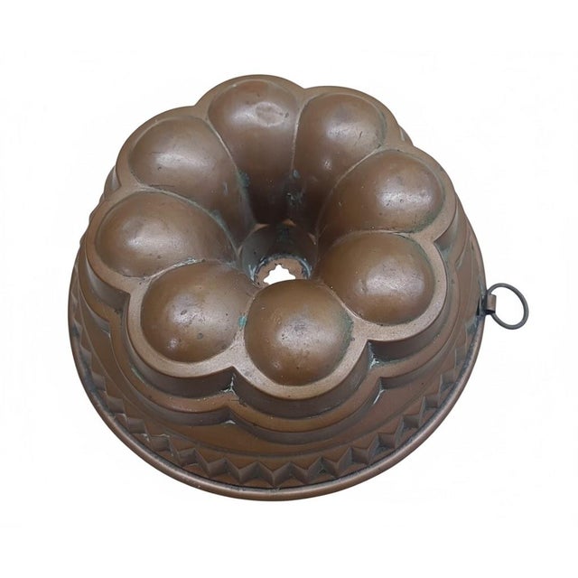 Rustic European Antique German Copper Mold – g.m.t. & Bro. / Germany – Heavy Gauge Rolled Lip – 10” For Sale - Image 3 of 11