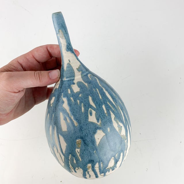 Mid-Century Modern Vintage Skinny Neck Drippy Glaze Studio Art Pottery Vase, Signed For Sale - Image 3 of 8