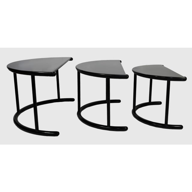 Three tria coffee table is an original design furniture set realized by Gianfranco Frattini for Morphos of Acerbis...