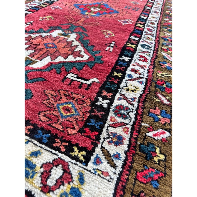 Antique Heriz Runner Rug in Wool, 1890s For Sale - Image 9 of 18