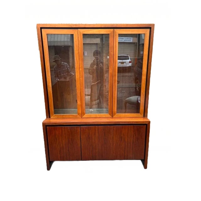 1970s Mid Century Dillingham Two Part Teak Walnut China Cabinet For Sale - Image 13 of 13