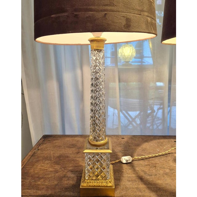 French Cut Crystal and Gilt Bronze Coloumn Table Lamps in the style of Baccarat, 1890s, Set of 2 For Sale - Image 3 of 13