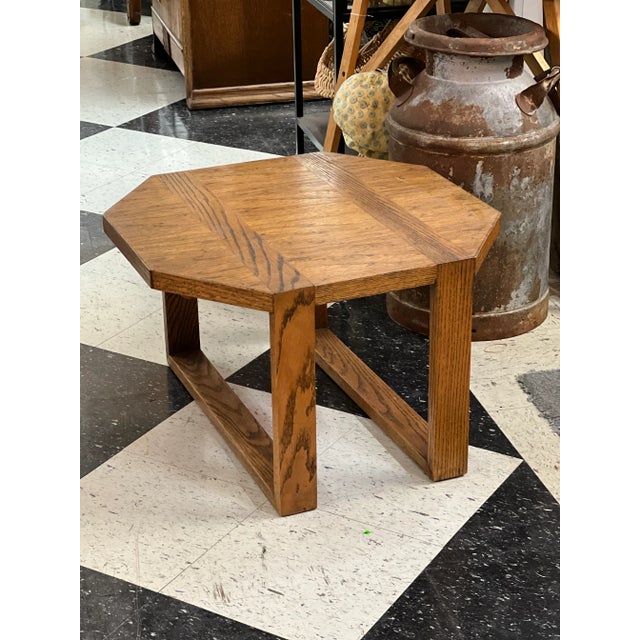 1970s 1970s Vintage Mid Century Modern Style Wood Table. For Sale - Image 5 of 9