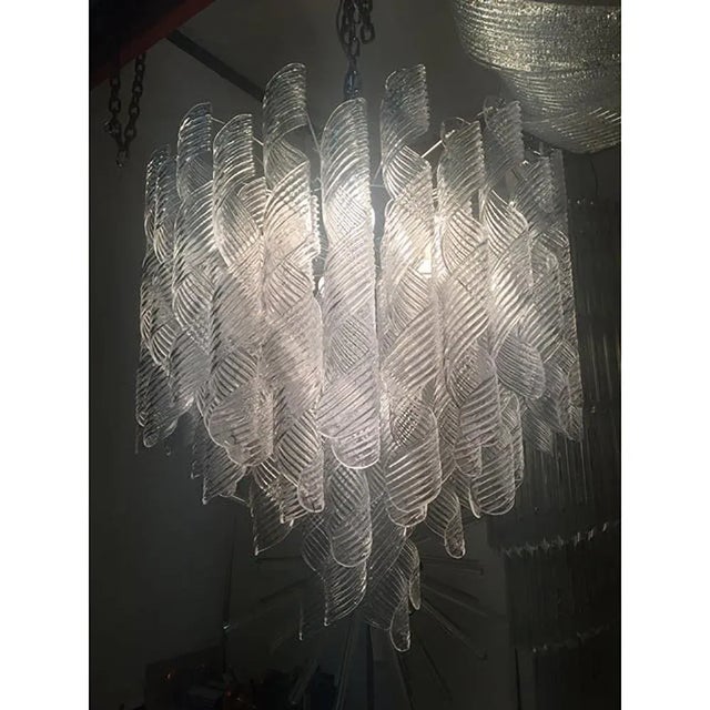 Murano Glass Sputnik Chandelier with Swirling Italian Glass by Simoeng For Sale - Image 4 of 9