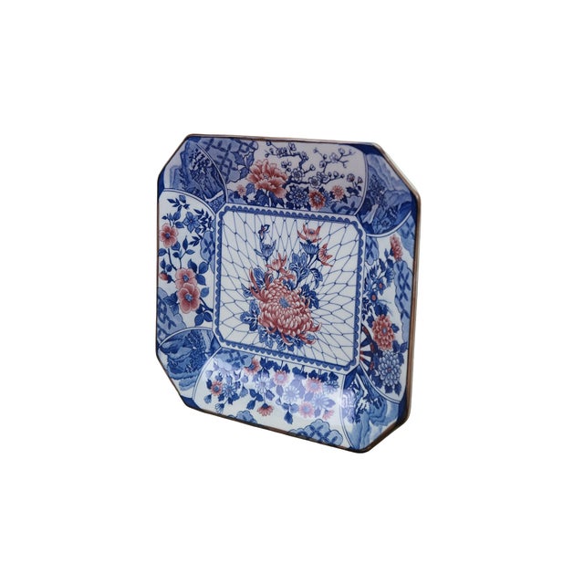 Japanese Late 20th Century Japanese Imari Red White & Blue Octagonal Chrysanthemum Pagoda Platter For Sale - Image 3 of 16