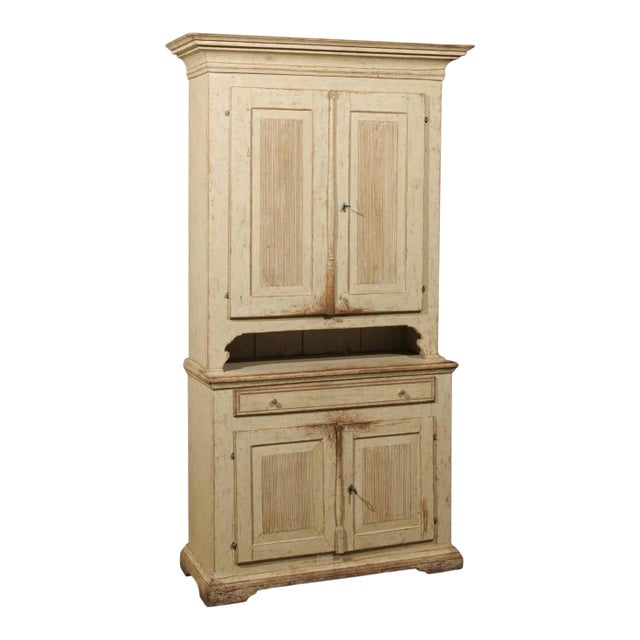 Swedish Early 19th Century Gustavian Painted Tall Cabinet with Reeded Doors For Sale