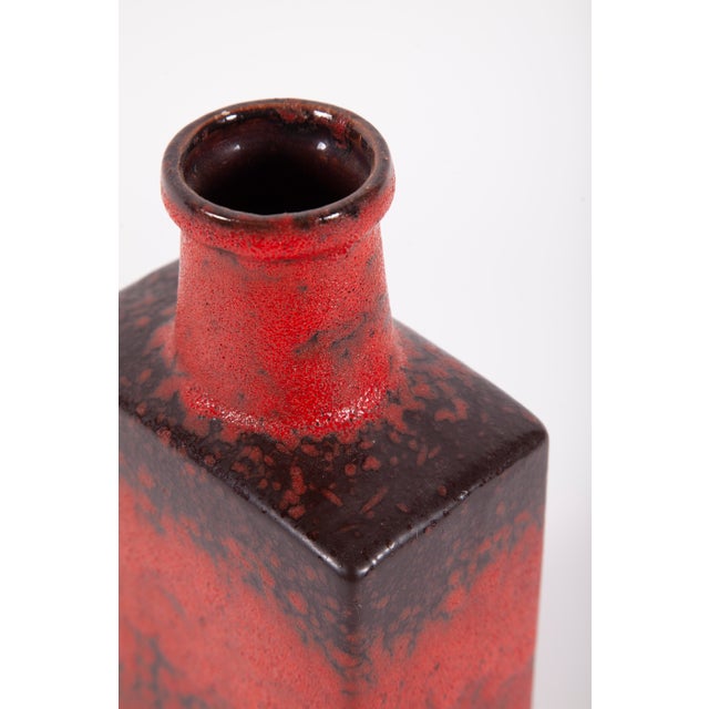 1970s Vintage Ceramic Block Vases, 1970s, Set of 2 For Sale - Image 5 of 6