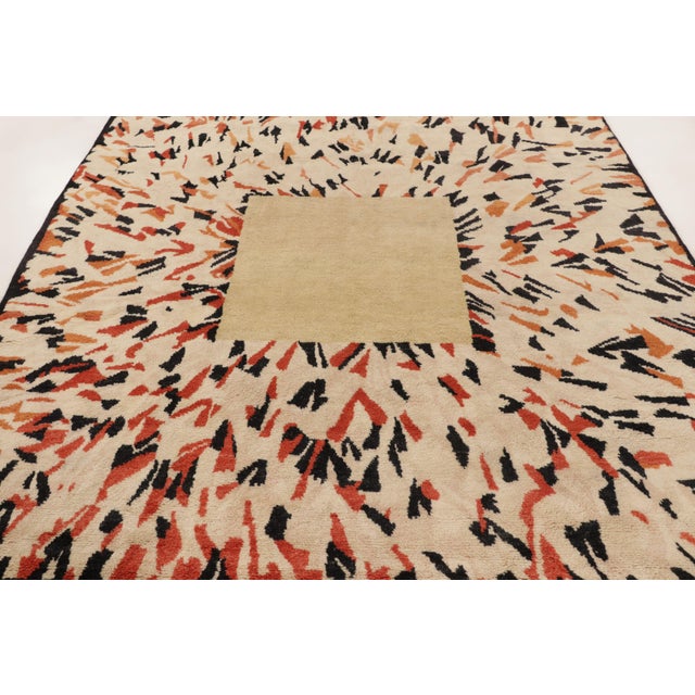 Late 20th Century Contemporary Art Deco Style Square Wool Rug by Rug & Kilim, India For Sale - Image 5 of 10