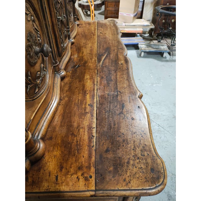 Exceptional Mid-19th Century French Provincial Buffet À Deux Corps in Walnut | Circa 1850 | Hand-Carved For Sale In New Orleans - Image 6 of 18