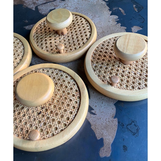 Mid-Century Modern Italian Coat Wall Hooks in Wood and Woven Cane, 1960s, Set of 2 For Sale - Image 4 of 13